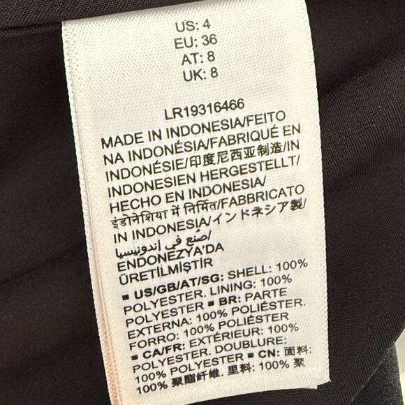 Lark & Ro Black Tie Waist Lightweight Lined Dress. 4. NEW. - Picture 7 of 9